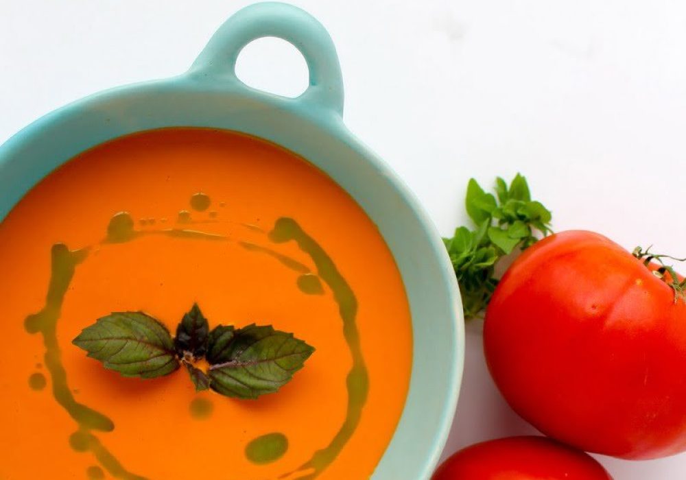 Tomato-Soup-with-basil-oil-3_resize